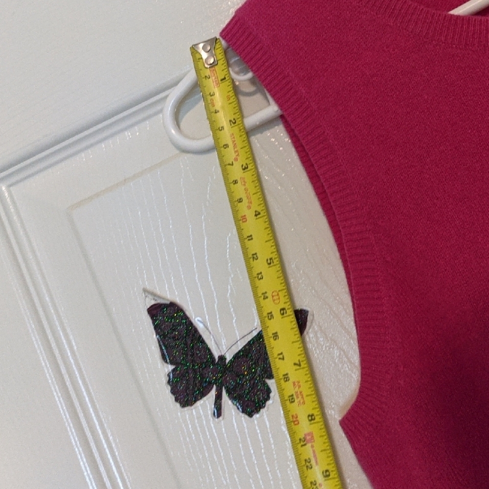 Lord & Taylor. Cashmere Sweater Vest, Fuchsia, Petite M - Picture 6 of 7